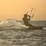  kitesurfing