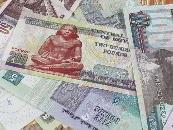 Łatwy przewodnik do zarządzania finansami podczas wakacji w Hurghadzie